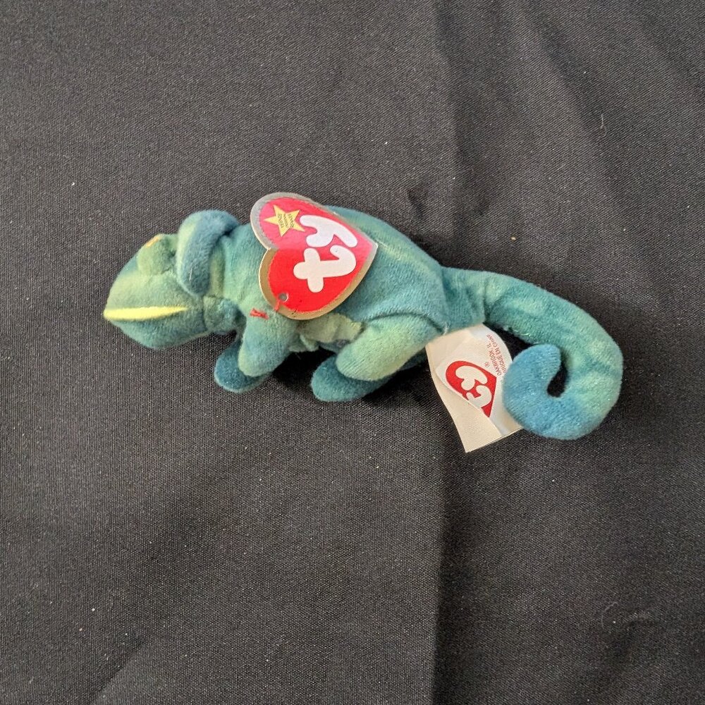 Lot of 8 TY Beanie Babies